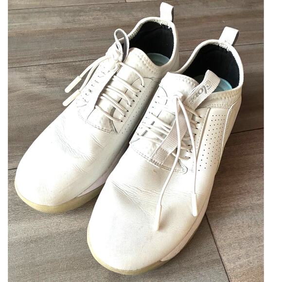 Clove Leather White Nurse Healthcare Sneakers Shoes 8.5 Slip On Adjustable - Picture 1 of 11